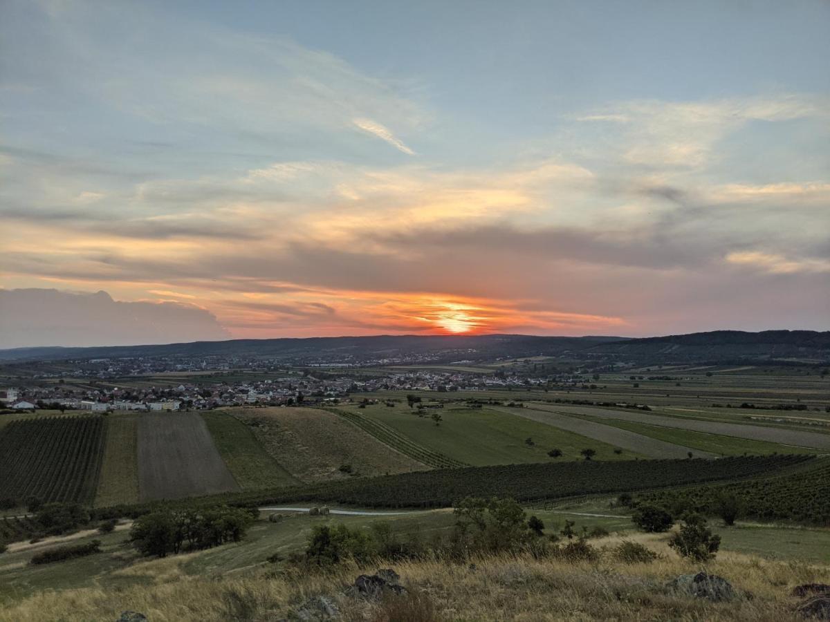 Bonito - Historischer Streckhof Schuetzen am Gebirge Bagian luar foto